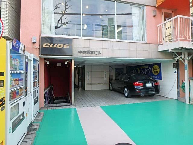 中央飯倉ビルエントランス①