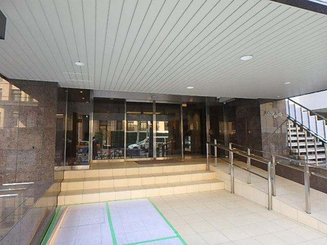 エントランス②