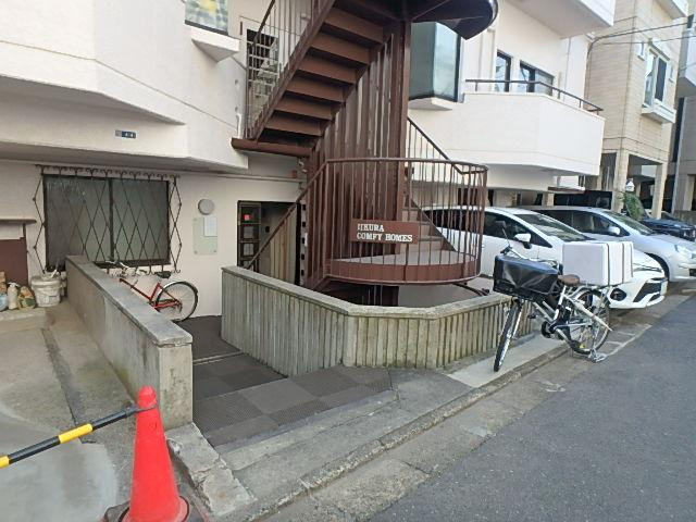 エントランス①