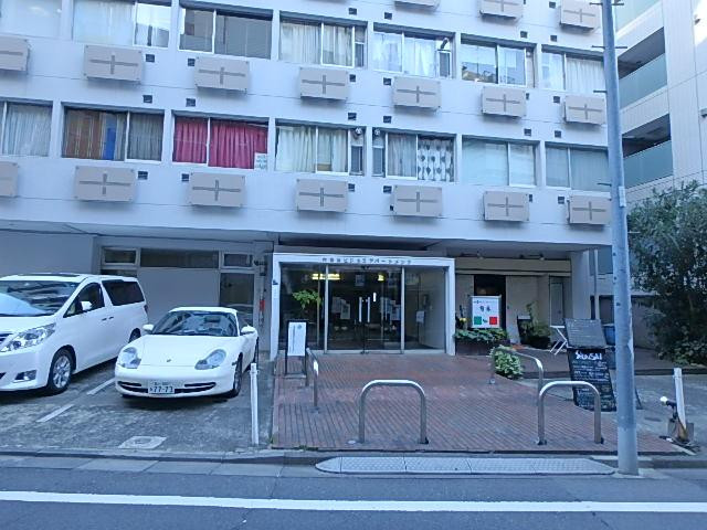 六本木ビジネスアパートメンツエントランス①