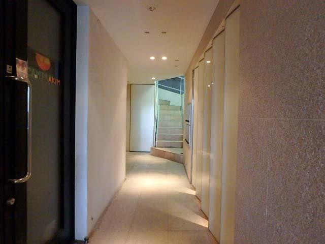 スマイリービルホール①