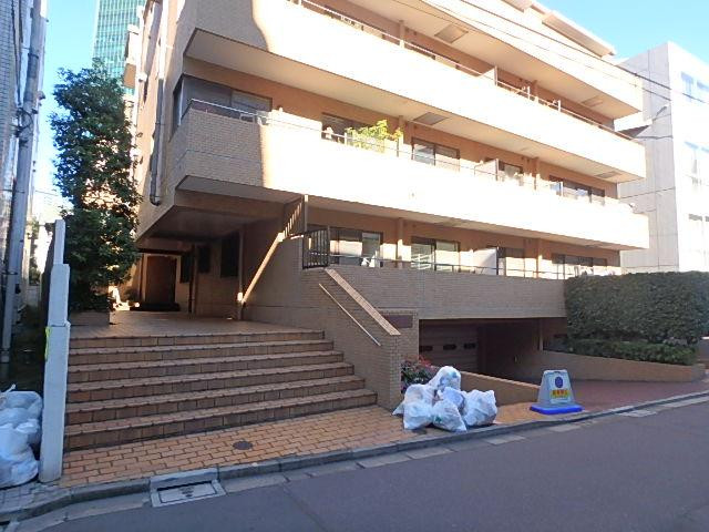 マノア六本木エントランス①