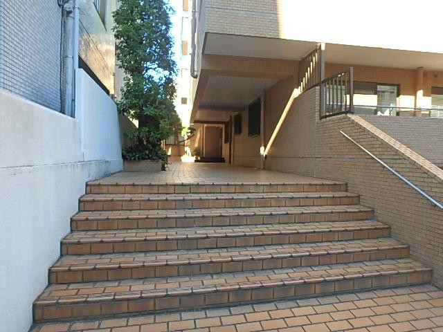マノア六本木エントランス②