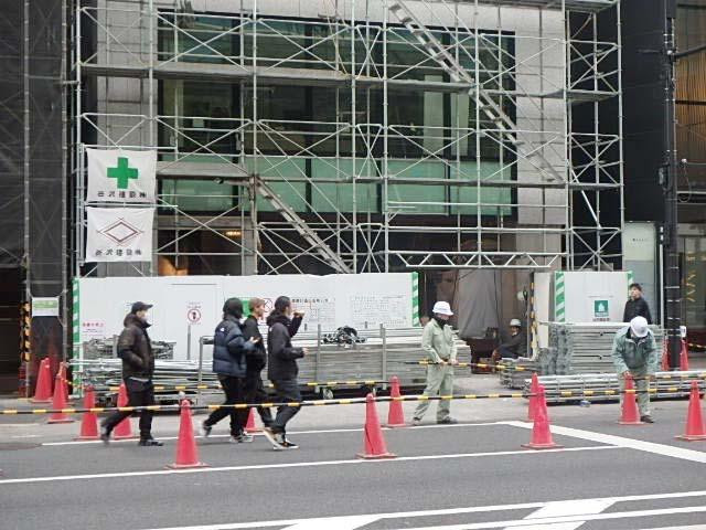 ハイホーム六本木ビルエントランス①