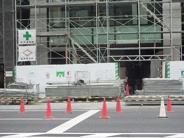 ハイホーム六本木ビルエントランス②