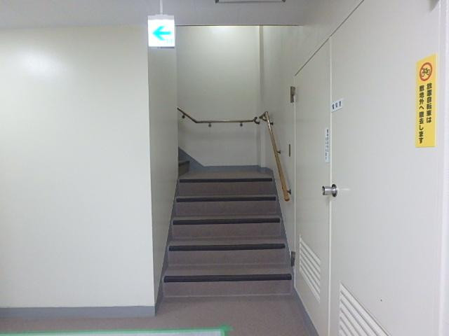 ホール③