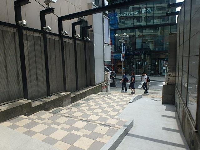 エントランス③