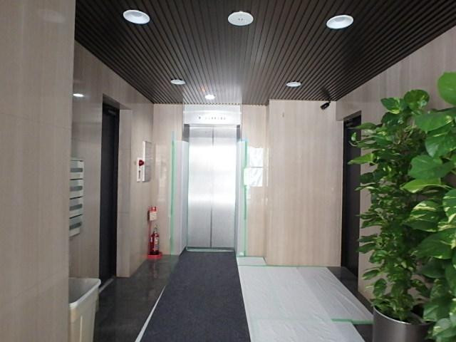 ＮＡＧＡＨＡＭＡビルホール①