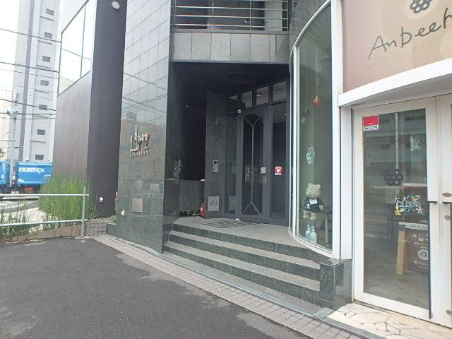 エントランス①