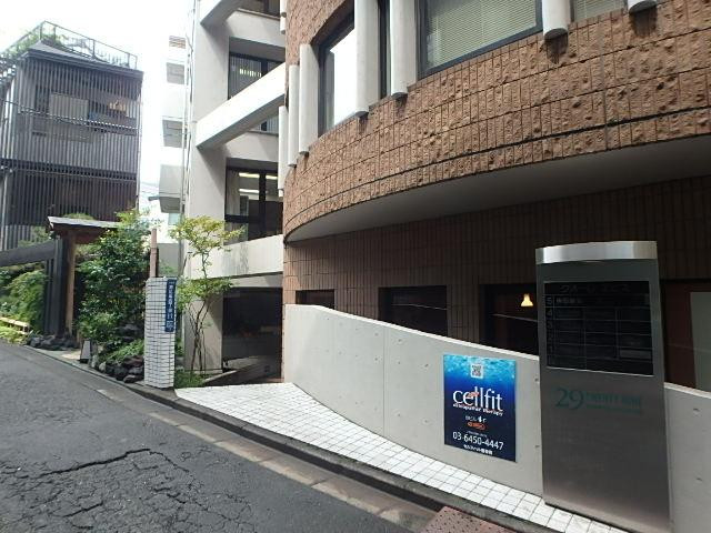 クオーレエビスエントランス①