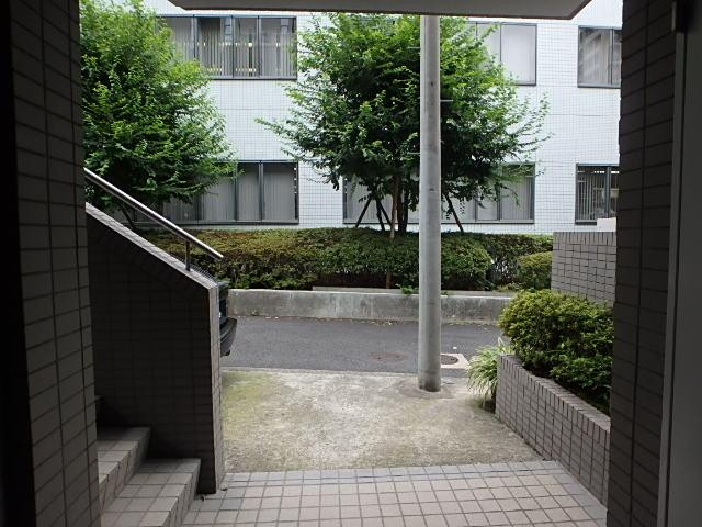 ヴィレッジイーストホール②
