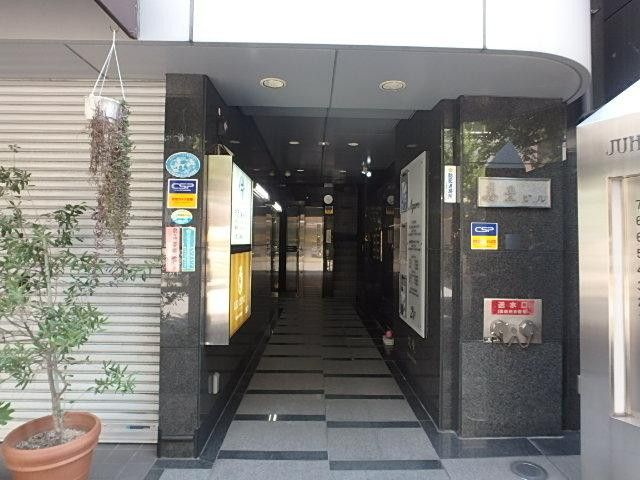 寿豊ビルエントランス②