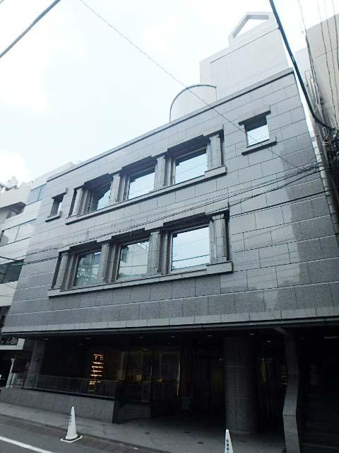 モワビル外観①(メイン)