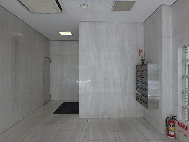 ＡＨＭ‘Ｓ　ＯＮＥ／アームズワンホール①