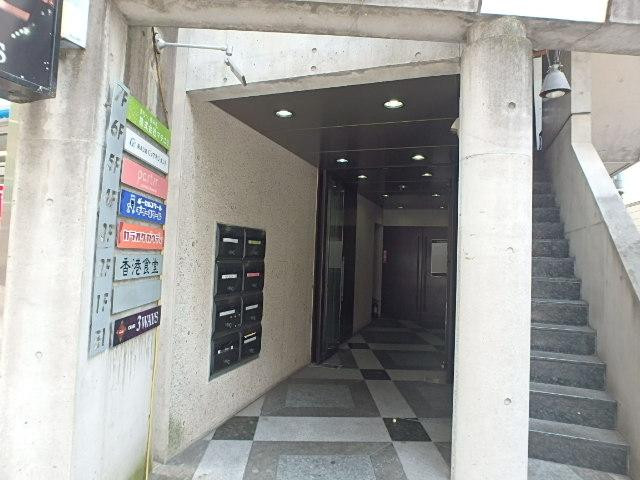 エントランス②