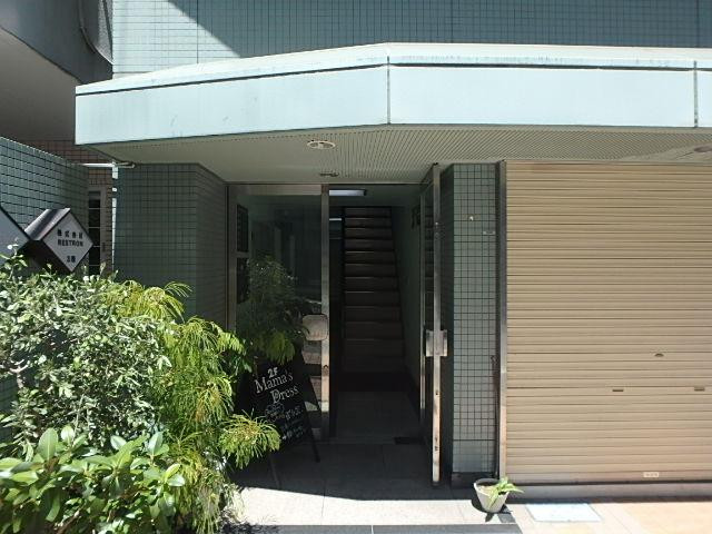 ダイヤビルエントランス②