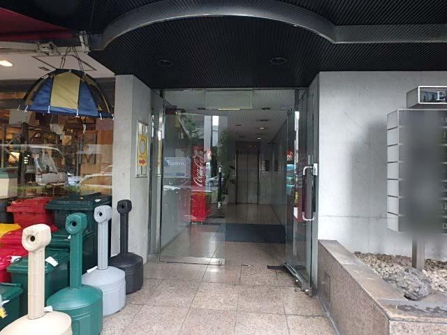ＥＮ代官山ビルエントランス②