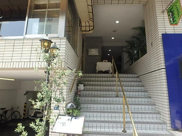 ゼネラルビル恵比寿西エントランス①