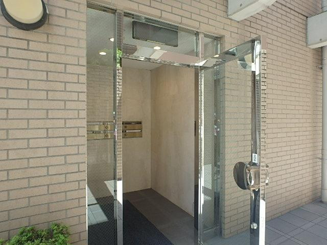 根本ビルホール①