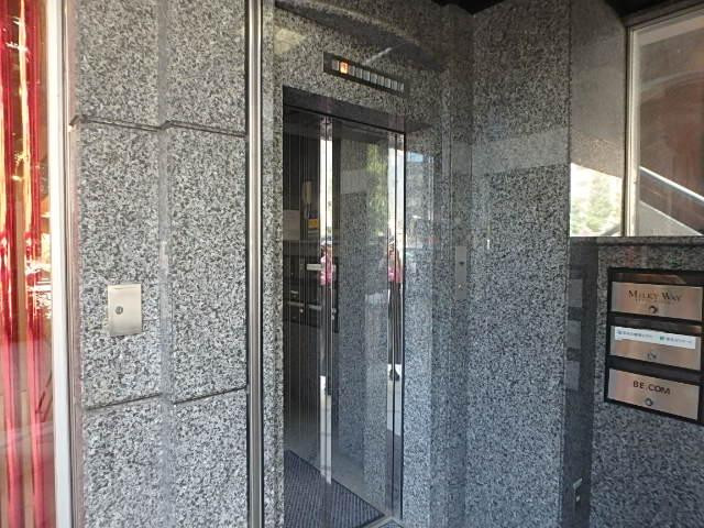 朝井ビルホール①