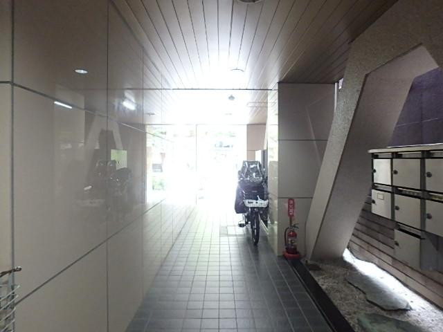 ホール③