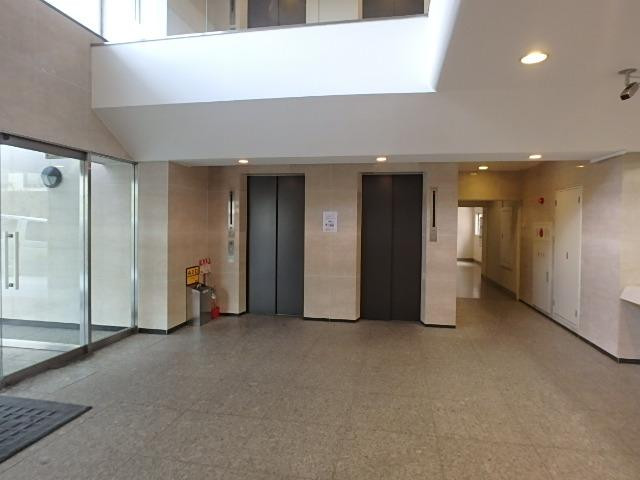 ホール②
