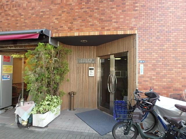 第２広尾フラワーハイホームＢ棟エントランス①