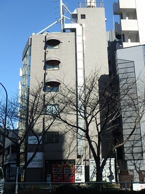 ＨＩＫＡＲＩビル外観①(メイン)