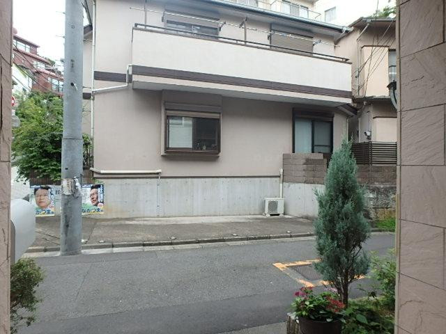 ホーメックス広尾　Ａ号棟エントランス③