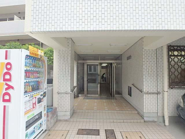 桜山ビルエントランス①