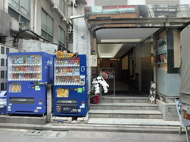 エントランス①