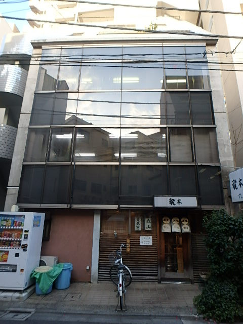 渋谷作本ビル外観①(メイン)