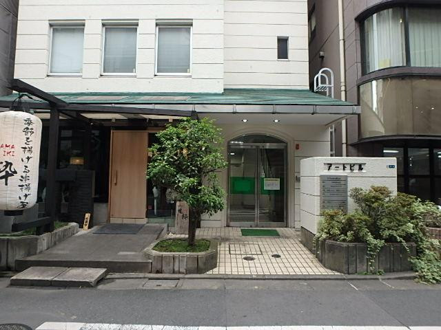 アートビルエントランス①