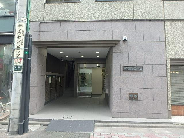 エントランス①