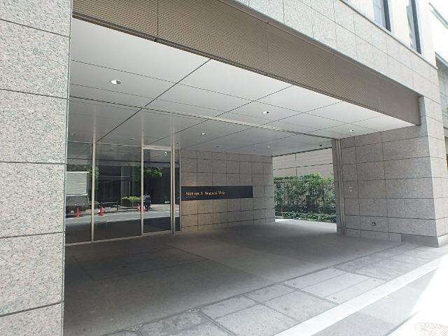 エントランス①