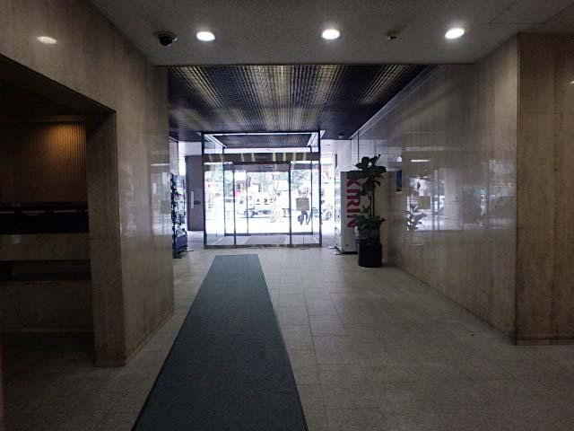 ホール③
