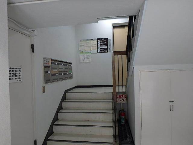パールビルホール①