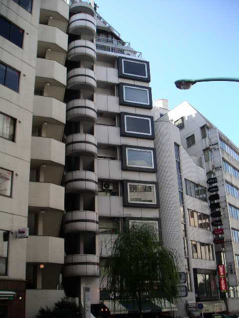 スタープラザ青山ビル外観①(メイン)