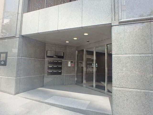 第３西青山ビルエントランス①