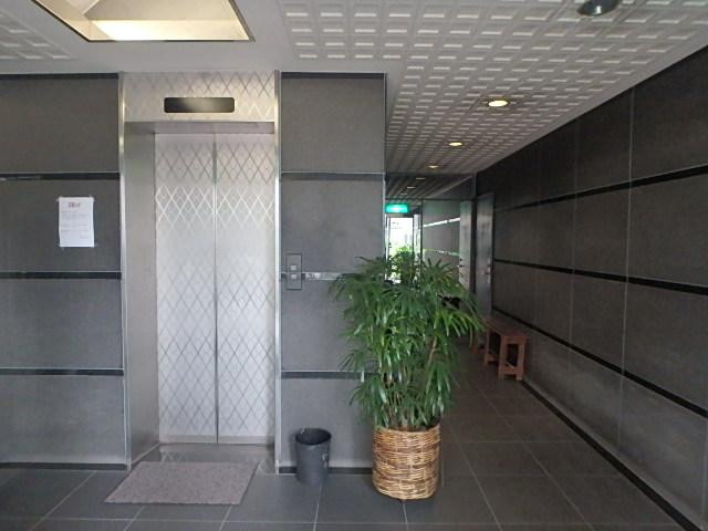 ２１０野村ビルホール①