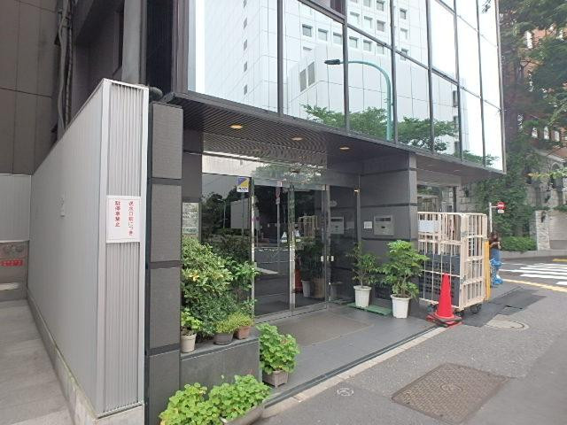 ２１０野村ビルエントランス①