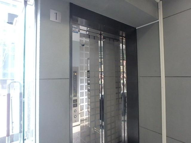 渋谷フランセ奥野ビルホール①