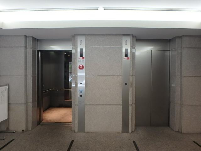 青山ファーストビル（青山東急ビル）ホール③