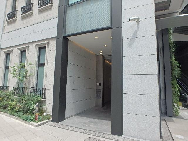 渋谷サウスビルエントランス①