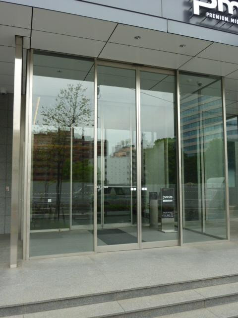 エントランス②