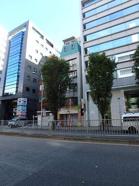 渋谷セルモビル外観④