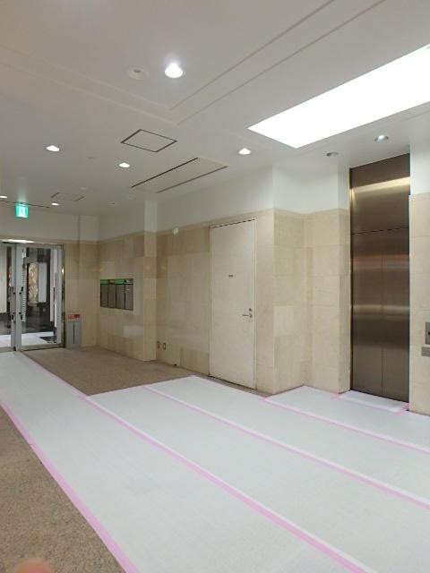 ホール②