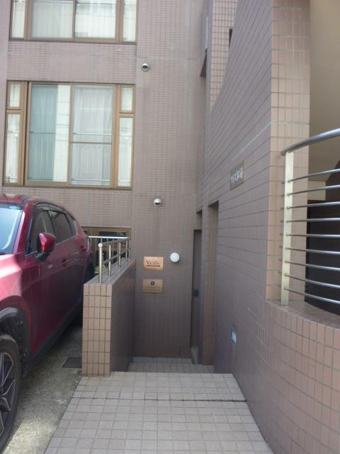 ワイズ松涛エントランス①