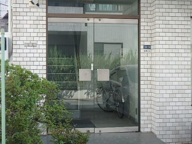 松尾ビルエントランス②