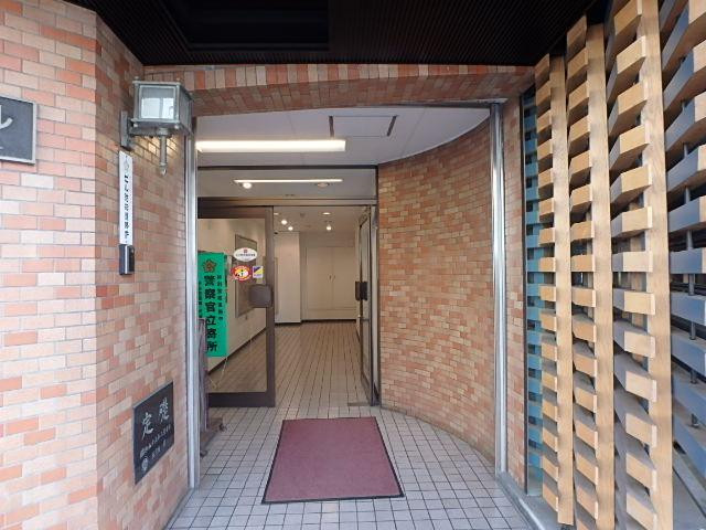 明治ビルエントランス②